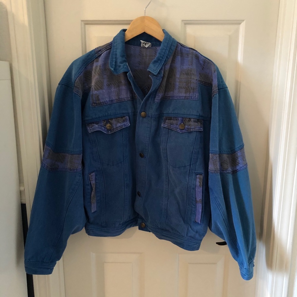 Vintage jean jacket size medium